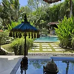 Relaxing Tropical Oasis Nestled Between Canggu & Seminyak