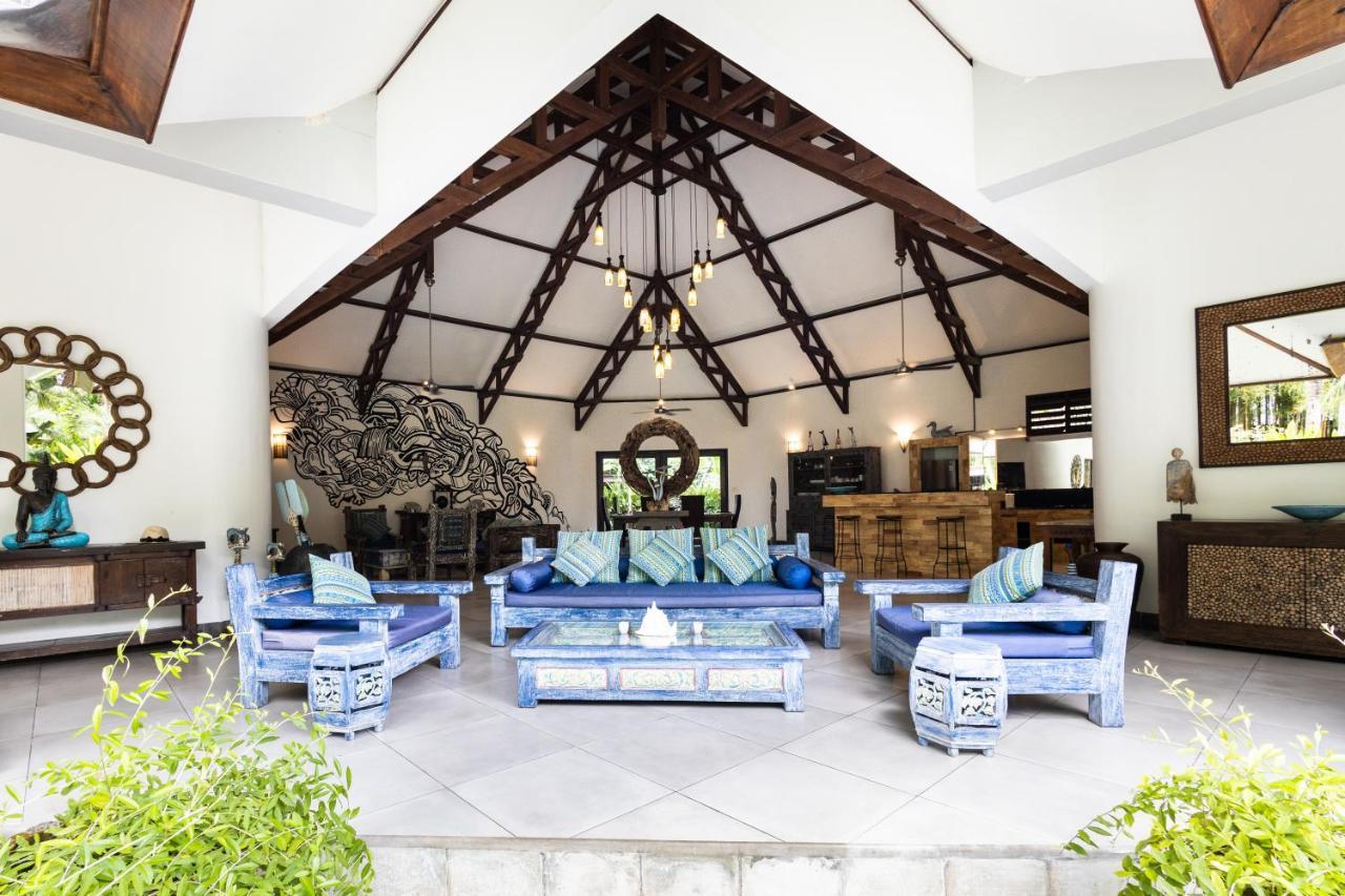 Villa Relaxing Tropical Oasis Nestled Between Canggu &